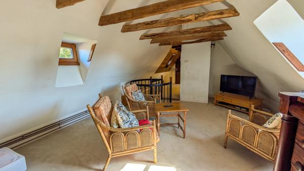 Ferme en pierre avec 6 chambres et piscine chauffée près de Gramat, Lot