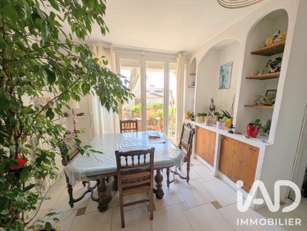 Appartement à vendre 4 pièces 74 m² Cogolin
