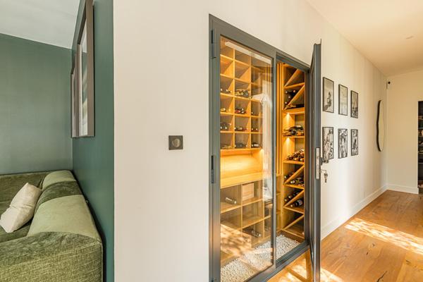 Villa contemporaine avec sa piscine, à 15 minutes de Bordeaux ? Bouliac