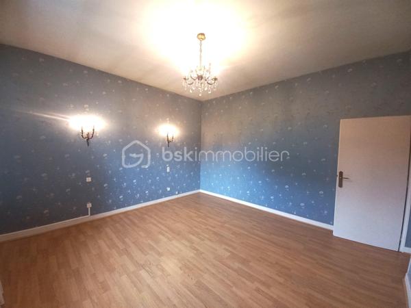 Maison traditionnelle de 316 m²