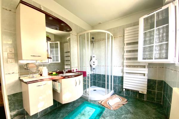 Maison T5 sur sous-sol total