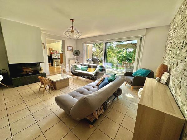 Maison familiale de 135m2 avec 5 chambres, jardin exposé sud-ouest, insert à bois, combles aménagés - Quartier des Sablons, Igny (Plateau de Saclay°