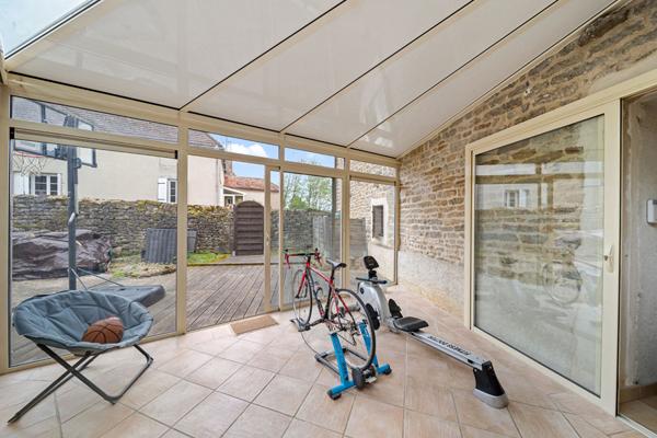 Maison en pierre rénovée à Sainte Hélène de 160 m² avec 4 chambres