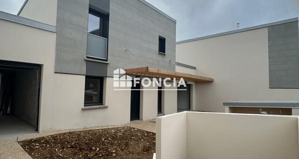 Location Maison 5 pièces 111.29 m² - ÉPinay-sous-sénart 91860