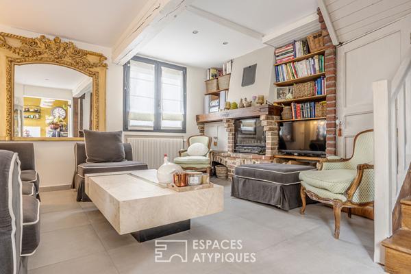 Charmante maison de ville avec terrasse en hyper centre de Camon