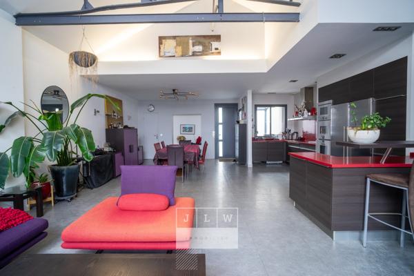 LILLE - Maison familiale type loft