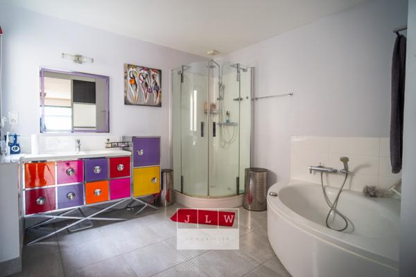 LILLE - Maison familiale type loft