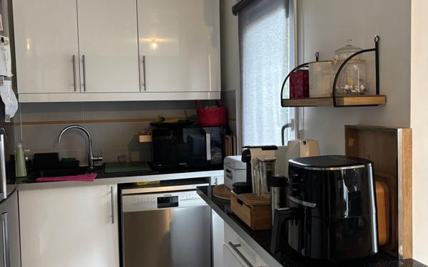 Appartement à vendre    3 pièces • 59,82 m2 Alfortville