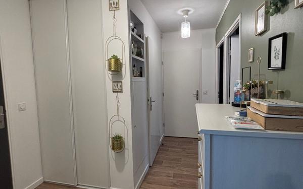 Appartement à vendre    3 pièces • 59,82 m2 Alfortville