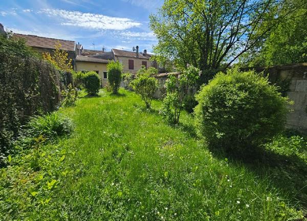 Appartement à vendre    4 pièces •    Bar-le-Duc