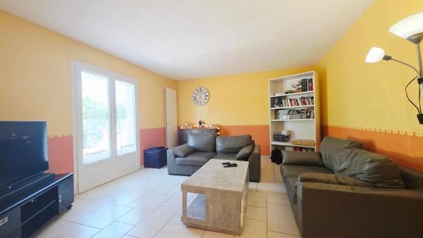BOURGES MAISON DE 166 M² 5 CHAMBRES PISCINE GARAGE