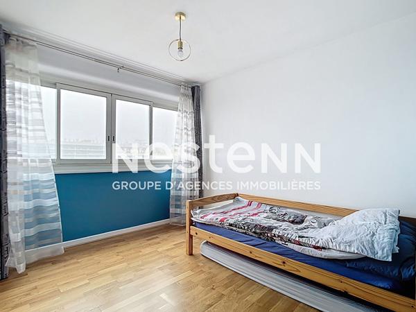 RILLIEUX LA PAPE APPARTEMENT T5 85.51 M² AU 7 ÈME ÉTAGE 3 CHAMBRES GRAND BALCON ET UNE CAVE