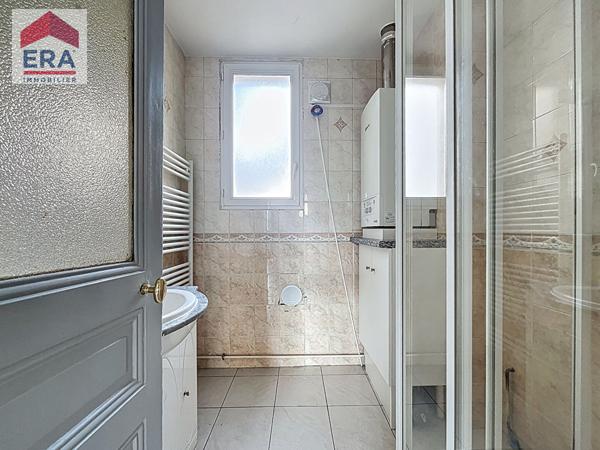 A VENDRE - 2 PIECES 41m² - M°PIERRE ET MARIE CURIE