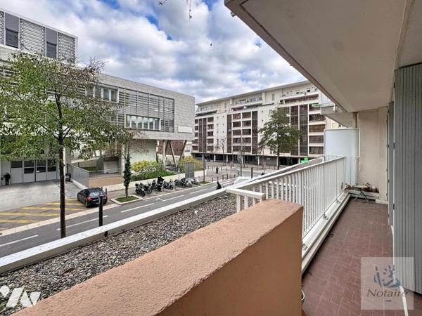 Marseille - Appartement T3 de 62 m² avec balcon, cave et garage