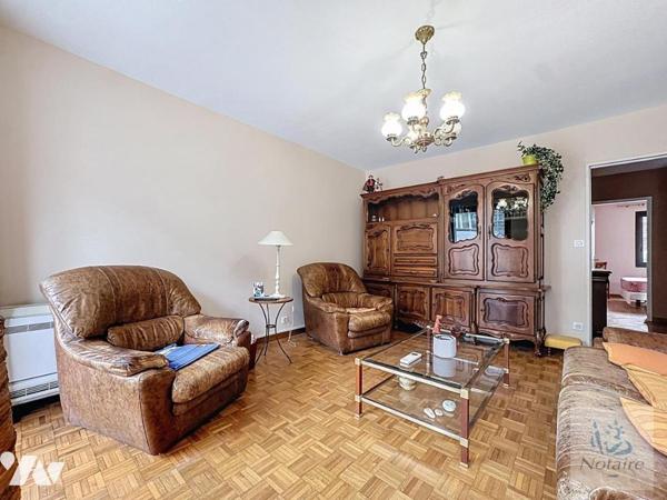 Marseille - Appartement T3 de 62 m² avec balcon, cave et garage