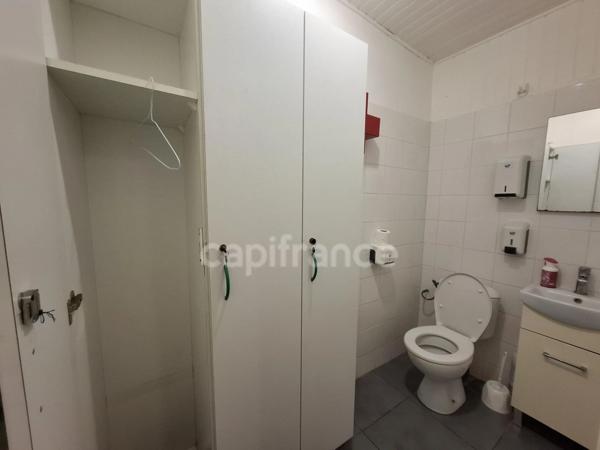 A louer - Local commercial Fort de France - Dillon