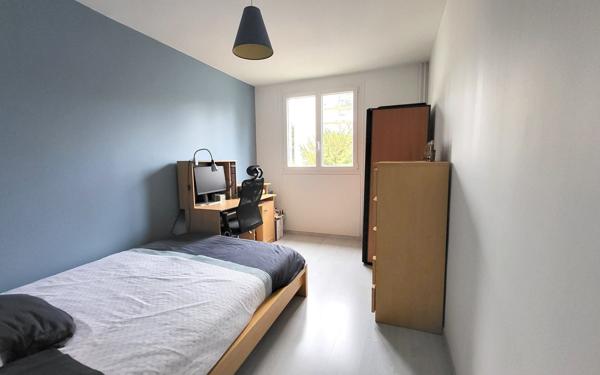 Appartement à vendre    5 pièces • 90 m2 Compiègne