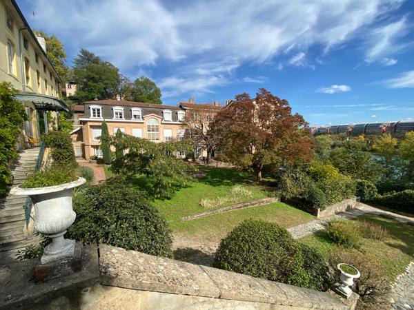 Appartement haut de gamme au sein d’un parc arboré