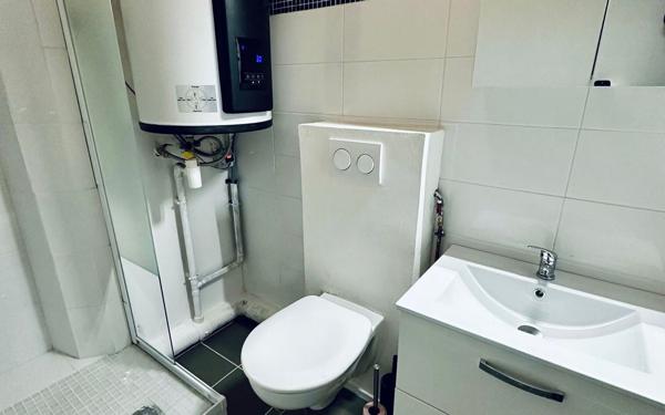 Appartement à louer    2 pièces •  Paris 18