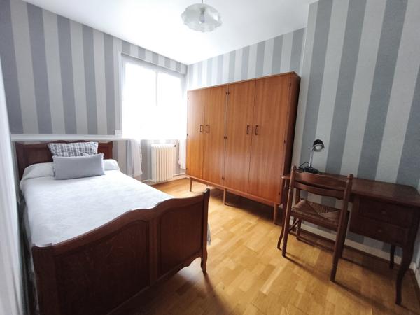 Maison lumineuse avec jardin exposé Sud – 3 chambres, garage et dépend