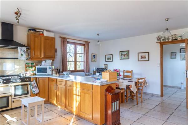 Maison à vendre |  Ladignac-le-Long |  5 pièces | 165 m²