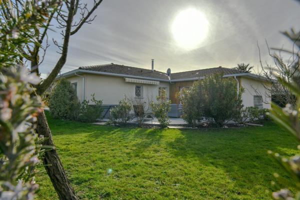Villa 4 chambres sur 1200 m² de terrain