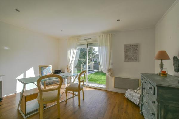 Villa 4 chambres sur 1200 m² de terrain