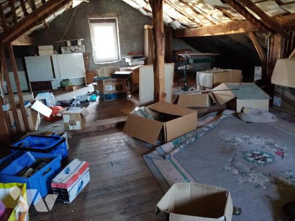 Secteur très calme Maison individuelle avec terrain attenant de 432 m²