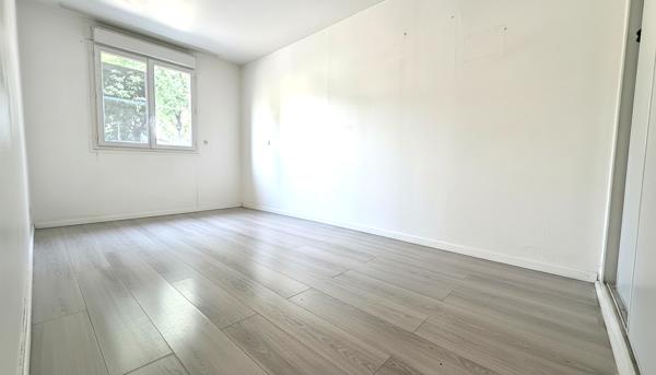 Rare à la vente, F3 avec Terrasse & Parking