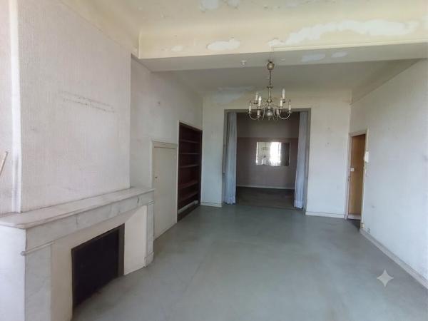 T4 bords de Nive avec travaux.