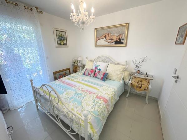 Saint-Raphaël deux pièces 49m², avec jardin de 80 m²