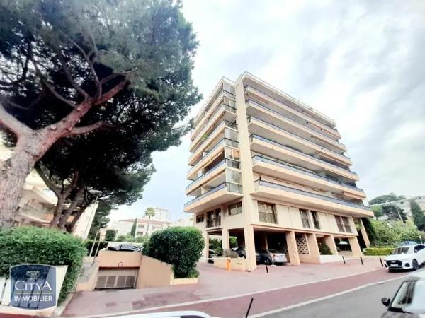 Appartement à louer 3 pièces 78m²