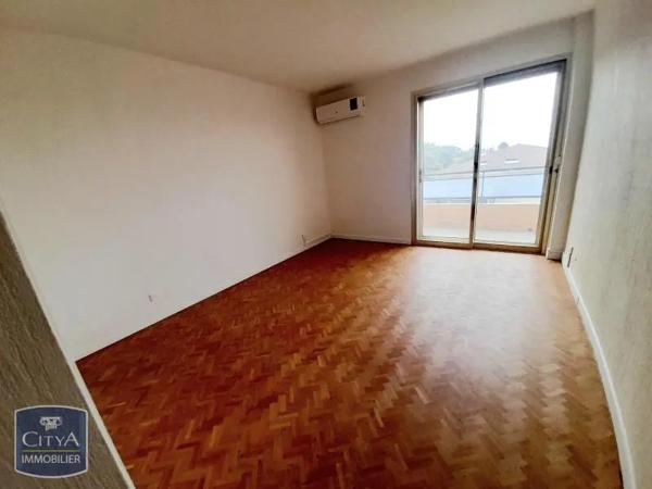 Appartement à louer 3 pièces 78m²