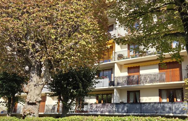 Appartement à vendre 5 pièces TROYES (10)