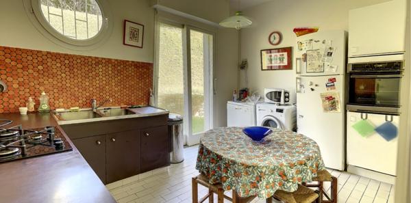 Maison 7 pièce(s) 5 chambre(s) 200 m²