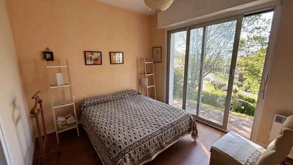 Maison 7 pièce(s) 5 chambre(s) 200 m²