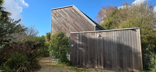 Maison d'architecte - proche commerces et plages
