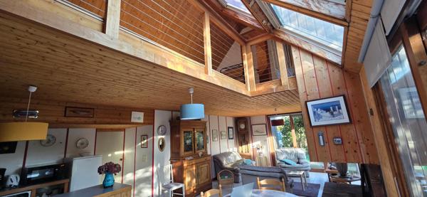 Maison d'architecte - proche commerces et plages