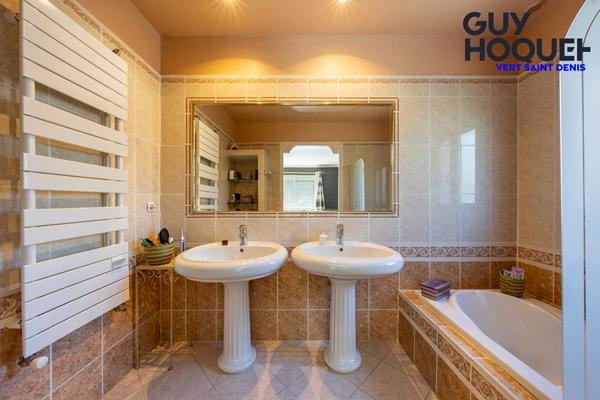 Maison individuelle de plain-pied trois chambres