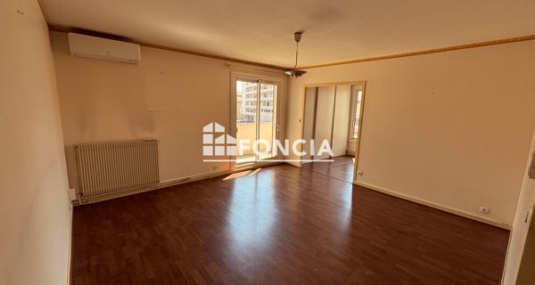 À vendre Appartement 2 pièces 65 m² - Agen 47000