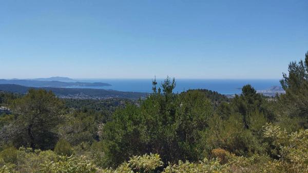 Terrain à vendre CEYRESTE (13)