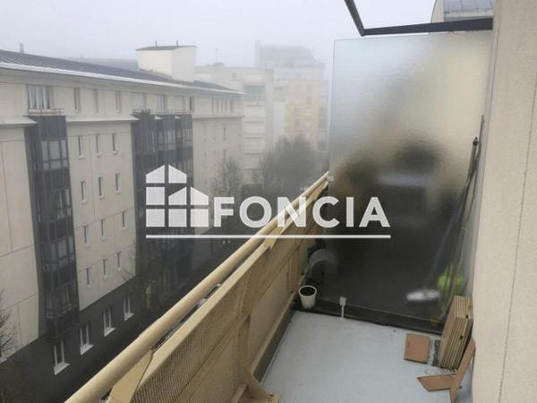 Location Studio 22.74 m² - 4 RUE MONSEIGNEUR DUCHESNE Rennes 35000