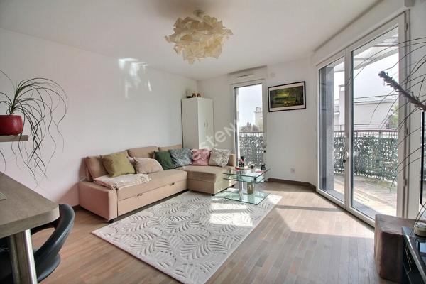 Appartement 2 pièces 41 m² + 9m² de terrasse+ Parking