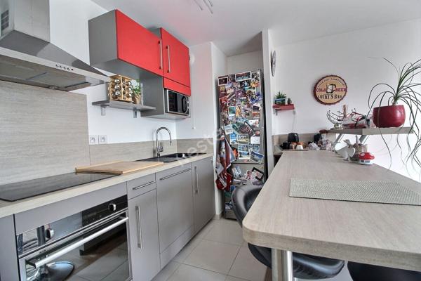 Appartement 2 pièces 41 m² + 9m² de terrasse+ Parking