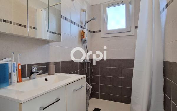 Maison à vendre    4 pièces •  Alès