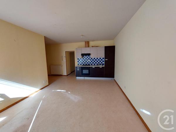 Immeuble à vendre  120 m2 COMMENTRY - 03