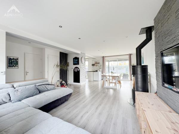 Saint-Genis-Pouilly (01630) Maison 5 Pièces 131 m2