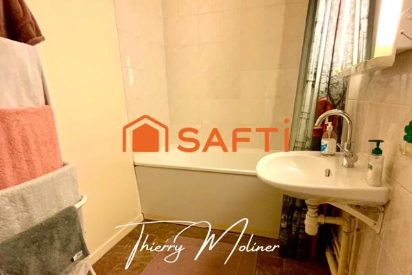 Appartement T3 de 70 m2 avec balcon, cave et parking