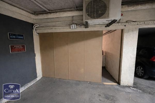 Parking à vendre 18m²