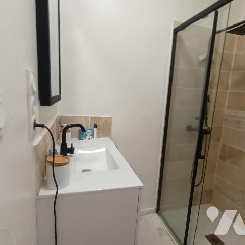 Appartement T3 avec terrasse centre ville